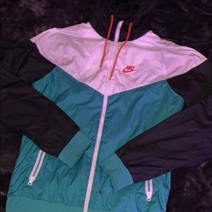 Nike Windrunner Windbreaker Jacket